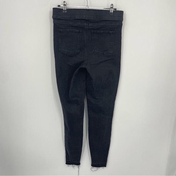 SPANX Vintage Black Distressed Skinny Jeans 20213R Size M Shaping Tummy Control - Picture 4 of 11